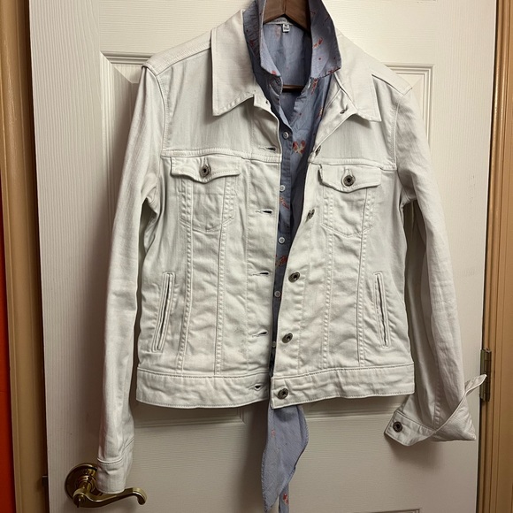 Sleeveless Shirt with waist tie - perfect with or without jacket - Picture 5 of 5